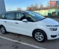 Білий Сітроен Гранд С4 Пікассо, об'ємом двигуна 1.6 л та пробігом 214 тис. км за 12300 $, фото 1 на Automoto.ua