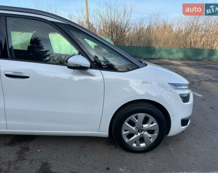 Белый Ситроен Гранд С4 Пикассо, объемом двигателя 1.6 л и пробегом 214 тыс. км за 12300 $, фото 22 на Automoto.ua