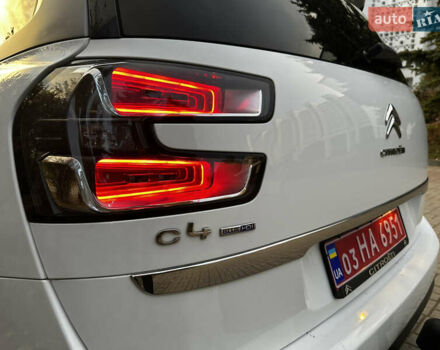 Белый Ситроен Гранд С4 Пикассо, объемом двигателя 2 л и пробегом 203 тыс. км за 13750 $, фото 36 на Automoto.ua