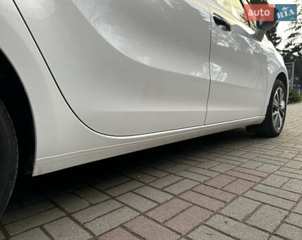 Белый Ситроен Гранд С4 Пикассо, объемом двигателя 2 л и пробегом 203 тыс. км за 13750 $, фото 38 на Automoto.ua