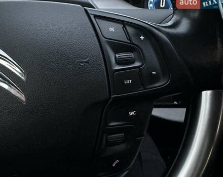 Белый Ситроен Гранд С4 Пикассо, объемом двигателя 2 л и пробегом 203 тыс. км за 13750 $, фото 71 на Automoto.ua