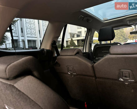 Белый Ситроен Гранд С4 Пикассо, объемом двигателя 2 л и пробегом 203 тыс. км за 13750 $, фото 65 на Automoto.ua