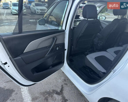 Белый Ситроен Гранд С4 Пикассо, объемом двигателя 1.6 л и пробегом 214 тыс. км за 12300 $, фото 45 на Automoto.ua