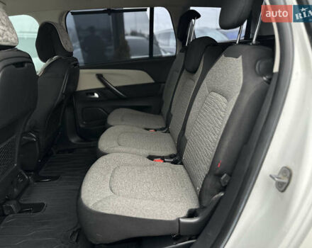 Белый Ситроен Гранд С4 Пикассо, объемом двигателя 1.6 л и пробегом 259 тыс. км за 12600 $, фото 17 на Automoto.ua