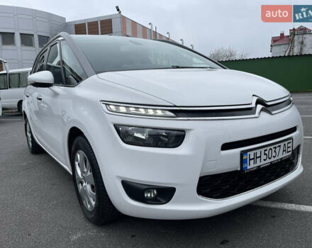 Білий Сітроен Гранд С4 Пікассо, об'ємом двигуна 1.6 л та пробігом 154 тис. км за 11500 $, фото 9 на Automoto.ua
