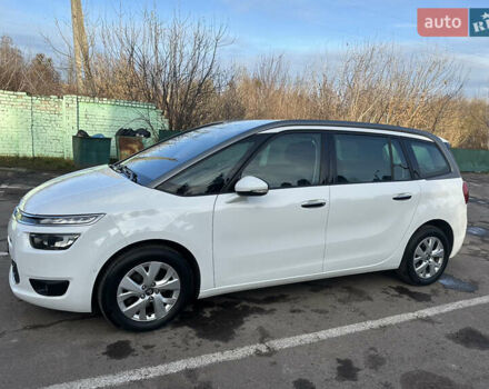 Белый Ситроен Гранд С4 Пикассо, объемом двигателя 1.6 л и пробегом 214 тыс. км за 12300 $, фото 3 на Automoto.ua