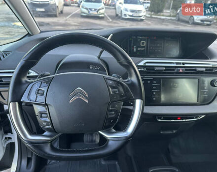 Белый Ситроен Гранд С4 Пикассо, объемом двигателя 1.6 л и пробегом 214 тыс. км за 12300 $, фото 39 на Automoto.ua