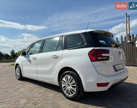 Белый Ситроен Гранд С4 Пикассо, объемом двигателя 1.6 л и пробегом 260 тыс. км за 12250 $, фото 6 на Automoto.ua