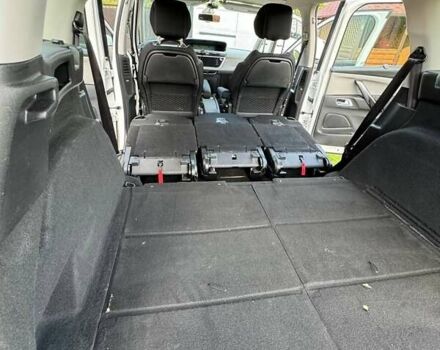 Белый Ситроен Гранд С4 Пикассо, объемом двигателя 1.6 л и пробегом 260 тыс. км за 12250 $, фото 36 на Automoto.ua