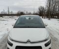Белый Ситроен Гранд С4 Пикассо, объемом двигателя 1.6 л и пробегом 260 тыс. км за 12200 $, фото 1 на Automoto.ua