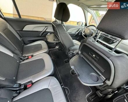 Белый Ситроен Гранд С4 Пикассо, объемом двигателя 1.6 л и пробегом 260 тыс. км за 12250 $, фото 25 на Automoto.ua