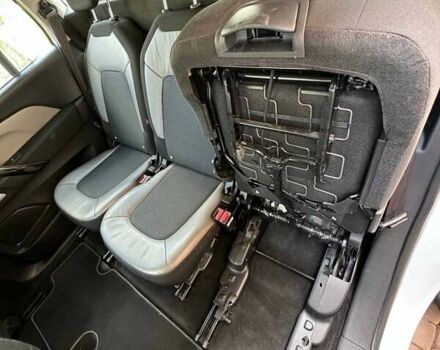 Белый Ситроен Гранд С4 Пикассо, объемом двигателя 1.6 л и пробегом 260 тыс. км за 12250 $, фото 29 на Automoto.ua