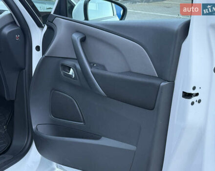 Білий Сітроен Гранд С4 Пікассо, об'ємом двигуна 1.5 л та пробігом 158 тис. км за 12999 $, фото 44 на Automoto.ua