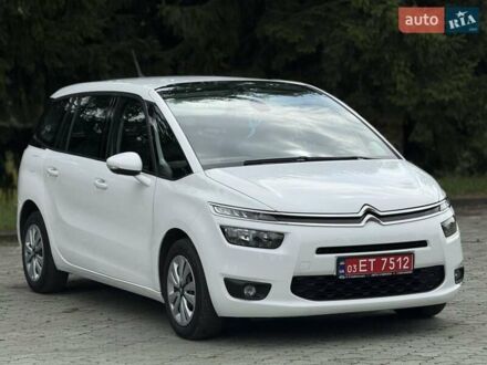 Ситроен Гранд С4 Пикассо 2015 в Дубно на Automoto.ua Белый Ситроен Гранд С4 Пикассо, объемом двигателя 1.6 л и пробегом 192 тыс. км за 11800 $, фото 1 на Automoto.ua