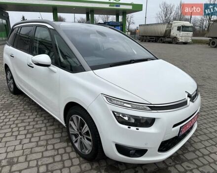 Белый Ситроен Гранд С4 Пикассо, объемом двигателя 2 л и пробегом 228 тыс. км за 11750 $, фото 1 на Automoto.ua