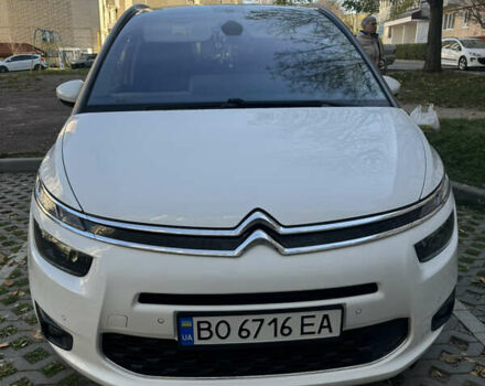 Сітроен Гранд С4 Пікассо 2015 у Тернополі на Automoto.ua Білий Сітроен Гранд С4 Пікассо, об'ємом двигуна 1.6 л та пробігом 248 тис. км за 10700 $, фото 1 на Automoto.ua