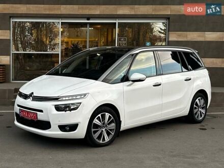 Белый Ситроен Гранд С4 Пикассо, объемом двигателя 2 л и пробегом 203 тыс. км за 13750 $, фото 1 на Automoto.ua