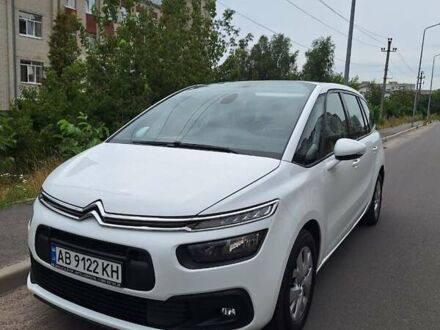Сітроен Гранд С4 Пікассо 2017 у Вінниці на Automoto.ua Білий Сітроен Гранд С4 Пікассо, об'ємом двигуна 1.6 л та пробігом 225 тис. км за 13900 $, фото 1 на Automoto.ua