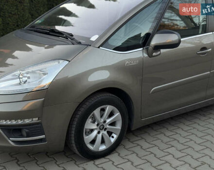 Бежевый Ситроен Гранд С4 Пикассо, объемом двигателя 1.6 л и пробегом 230 тыс. км за 7500 $, фото 14 на Automoto.ua