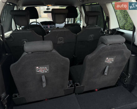 Бежевый Ситроен Гранд С4 Пикассо, объемом двигателя 1.6 л и пробегом 230 тыс. км за 7500 $, фото 33 на Automoto.ua