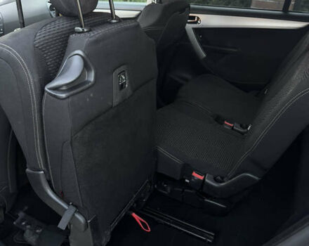 Бежевый Ситроен Гранд С4 Пикассо, объемом двигателя 1.6 л и пробегом 230 тыс. км за 7500 $, фото 32 на Automoto.ua