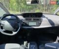 Бежевий Сітроен Гранд С4 Пікассо, об'ємом двигуна 1.6 л та пробігом 297 тис. км за 12000 $, фото 44 на Automoto.ua