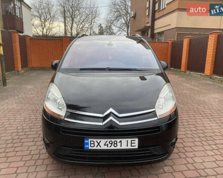 Черный Ситроен Гранд С4 Пикассо, объемом двигателя 2 л и пробегом 120 тыс. км за 6250 $, фото 6 на Automoto.ua