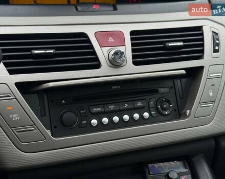 Черный Ситроен Гранд С4 Пикассо, объемом двигателя 1.7 л и пробегом 210 тыс. км за 7500 $, фото 55 на Automoto.ua