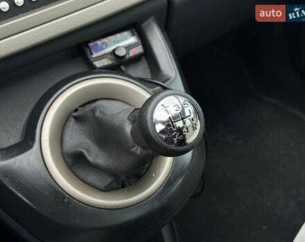 Черный Ситроен Гранд С4 Пикассо, объемом двигателя 1.7 л и пробегом 210 тыс. км за 7500 $, фото 60 на Automoto.ua