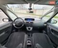 Черный Ситроен Гранд С4 Пикассо, объемом двигателя 1.75 л и пробегом 100 тыс. км за 4500 $, фото 44 на Automoto.ua