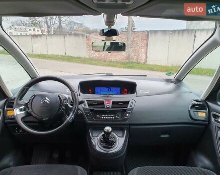Чорний Сітроен Гранд С4 Пікассо, об'ємом двигуна 1.75 л та пробігом 100 тис. км за 4000 $, фото 45 на Automoto.ua