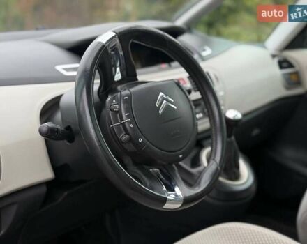 Черный Ситроен Гранд С4 Пикассо, объемом двигателя 1.7 л и пробегом 210 тыс. км за 7500 $, фото 40 на Automoto.ua