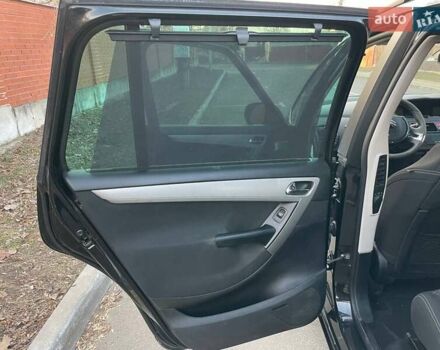 Чорний Сітроен Гранд С4 Пікассо, об'ємом двигуна 1.6 л та пробігом 395 тис. км за 5600 $, фото 14 на Automoto.ua