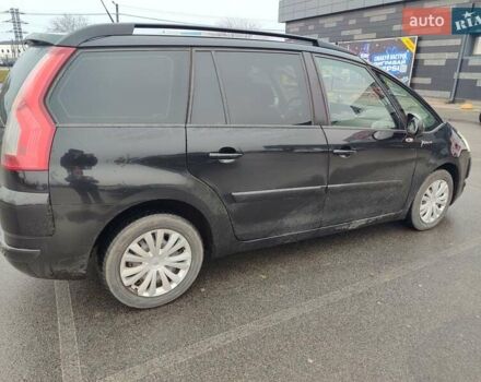 Черный Ситроен Гранд С4 Пикассо, объемом двигателя 2 л и пробегом 300 тыс. км за 6100 $, фото 3 на Automoto.ua