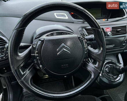 Черный Ситроен Гранд С4 Пикассо, объемом двигателя 1.6 л и пробегом 251 тыс. км за 6650 $, фото 18 на Automoto.ua