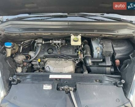 Чорний Сітроен Гранд С4 Пікассо, об'ємом двигуна 1.6 л та пробігом 395 тис. км за 5600 $, фото 31 на Automoto.ua