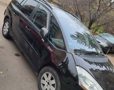 Чорний Сітроен Гранд С4 Пікассо, об'ємом двигуна 1.6 л та пробігом 134 тис. км за 5050 $, фото 3 на Automoto.ua