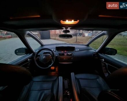 Черный Ситроен Гранд С4 Пикассо, объемом двигателя 1.56 л и пробегом 295 тыс. км за 4499 $, фото 3 на Automoto.ua