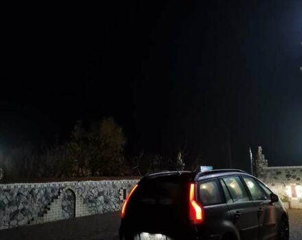 Черный Ситроен Гранд С4 Пикассо, объемом двигателя 1.56 л и пробегом 295 тыс. км за 4499 $, фото 2 на Automoto.ua