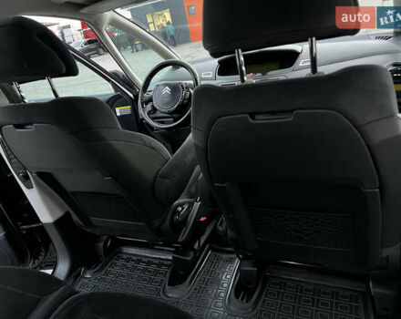 Черный Ситроен Гранд С4 Пикассо, объемом двигателя 1.6 л и пробегом 251 тыс. км за 6650 $, фото 29 на Automoto.ua