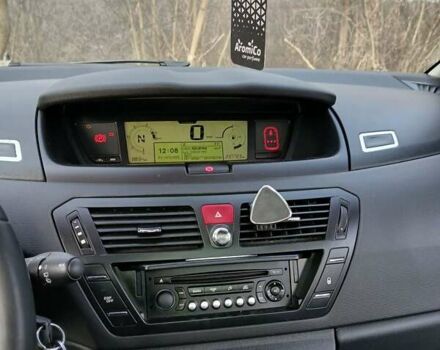 Черный Ситроен Гранд С4 Пикассо, объемом двигателя 1.6 л и пробегом 237 тыс. км за 5600 $, фото 27 на Automoto.ua