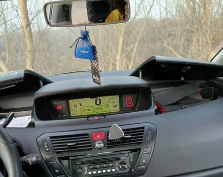 Черный Ситроен Гранд С4 Пикассо, объемом двигателя 1.6 л и пробегом 237 тыс. км за 5600 $, фото 28 на Automoto.ua