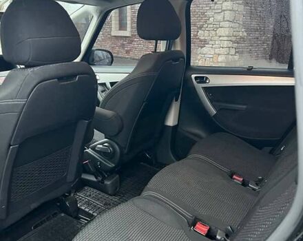 Чорний Сітроен Гранд С4 Пікассо, об'ємом двигуна 1.56 л та пробігом 260 тис. км за 7400 $, фото 6 на Automoto.ua