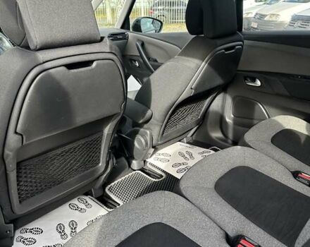 Черный Ситроен Гранд С4 Пикассо, объемом двигателя 1.6 л и пробегом 214 тыс. км за 8800 $, фото 16 на Automoto.ua