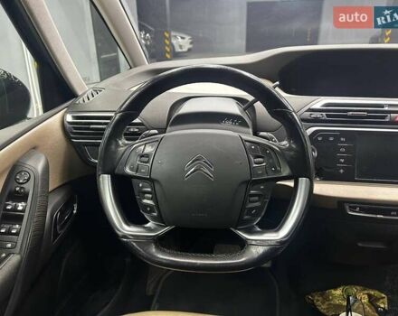 Черный Ситроен Гранд С4 Пикассо, объемом двигателя 1.56 л и пробегом 240 тыс. км за 10500 $, фото 9 на Automoto.ua