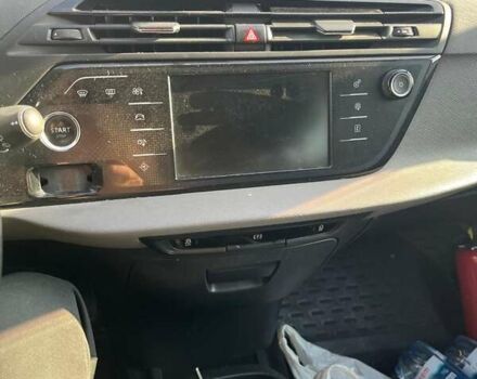 Черный Ситроен Гранд С4 Пикассо, объемом двигателя 1.56 л и пробегом 270 тыс. км за 9600 $, фото 6 на Automoto.ua