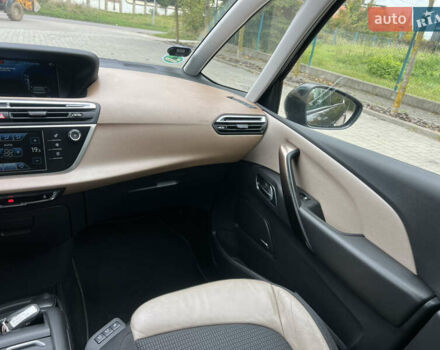 Чорний Сітроен Гранд С4 Пікассо, об'ємом двигуна 2 л та пробігом 173 тис. км за 13300 $, фото 54 на Automoto.ua