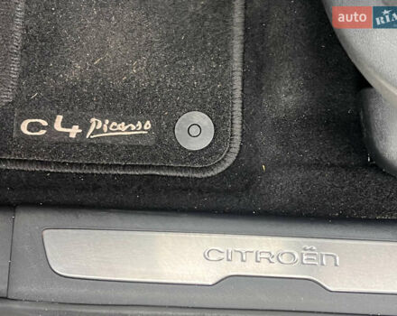 Чорний Сітроен Гранд С4 Пікассо, об'ємом двигуна 2 л та пробігом 240 тис. км за 13600 $, фото 72 на Automoto.ua