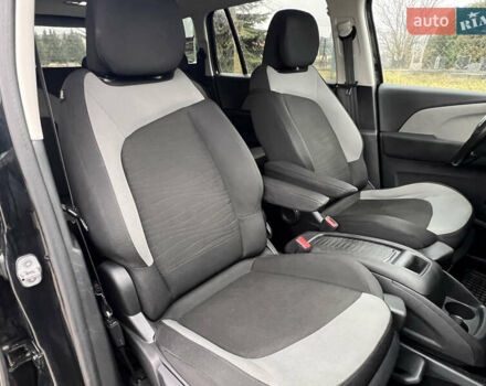 Черный Ситроен Гранд С4 Пикассо, объемом двигателя 1.6 л и пробегом 213 тыс. км за 12100 $, фото 24 на Automoto.ua