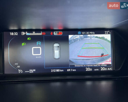 Сітроен Гранд С4 Пікассо 2015 у Львові на Automoto.ua Чорний Сітроен Гранд С4 Пікассо, об'ємом двигуна 1.6 л та пробігом 213 тис. км за 12300 $, фото 83 на Automoto.ua